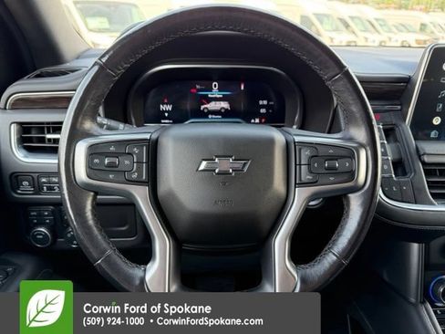 Used 2022 Chevrolet Tahoe Z71 w/ Luxury Package AWD/4WD image 25