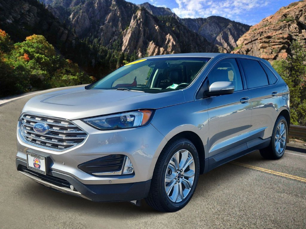 Used 2022 Ford Edge Titanium AWD/4WD image 5