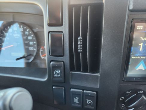 New 2025 Chevrolet Low Cab Forward image 21