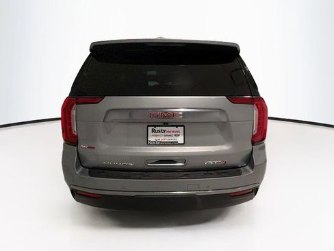 Used 2024 GMC Yukon AT4 w/ AT4 Premium Package AWD/4WD image 6