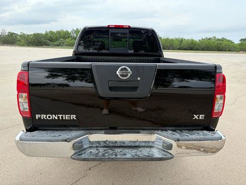 Used 2006 Nissan Frontier XE w/ (G01) XE Preferred Pkg RWD image 18