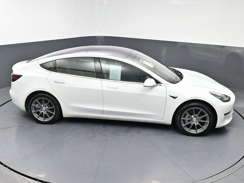 Used 2018 Tesla Model 3 Long Range image 49