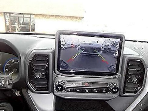 Used 2023 Ford Bronco Sport AWD/4WD image 9