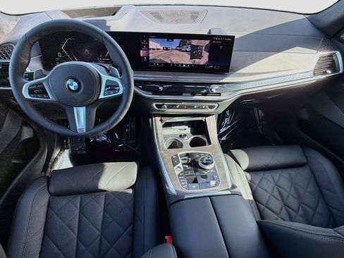 New 2027 BMW X7 xDrive40i w/ Executive Package AWD/4WD image 17