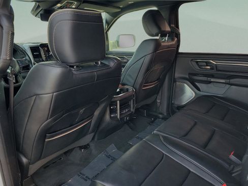 Used 2021 RAM 1500 Limited image 7