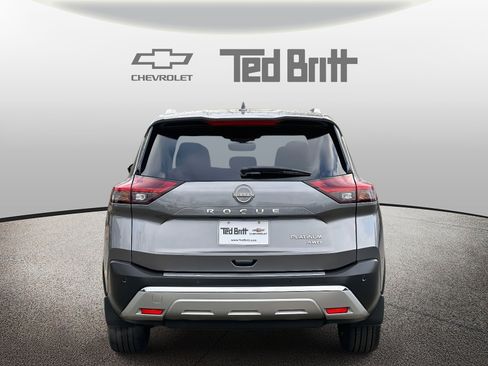 Used 2023 Nissan Rogue Platinum w/ Platinum Premium Package image 5