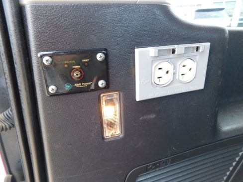 Used 2018 Ford Transit Connect XL image 21