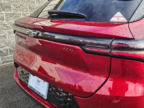 Used 2025 Chevrolet Equinox EV RS image 18