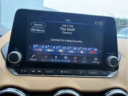 Used 2023 Nissan Sentra SV w/ SV Premium Package image 15