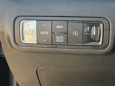 Certified 2025 GMC Terrain Elevation w/ Black Edition AWD/4WD image 26