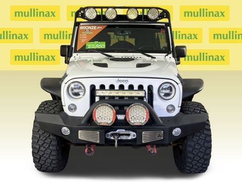 Used 2014 Jeep Wrangler Unlimited Rubicon w/ Connectivity Group image 15