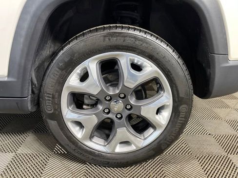 Used 2020 Jeep Compass Limited image 10