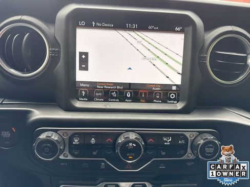 Used 2022 Jeep Wrangler Unlimited Sahara w/ Cold Weather Group image 18