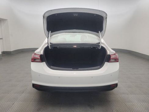 Used 2020 Chevrolet Malibu LT FWD image 29