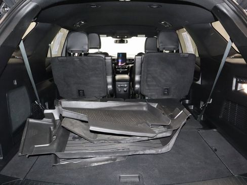 Certified 2021 Ford Explorer ST w/ ST Street Pack image 17