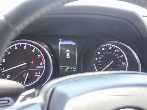Used 2023 Toyota Camry SE w/ Convenience Package FWD image 28