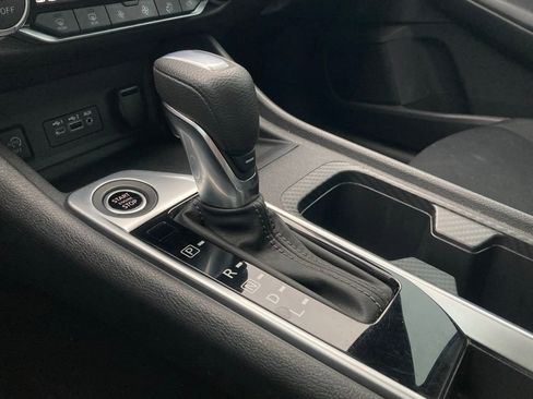 Used 2024 Nissan Sentra SV w/ All-Weather Package FWD image 25