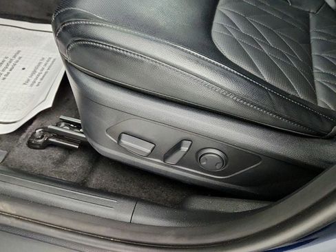 Used 2025 Kia Sportage X-Line Prestige image 12