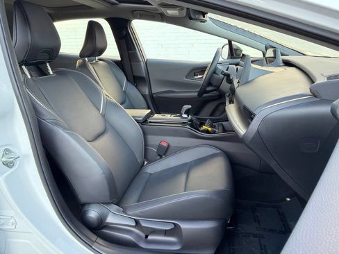 Used 2025 Toyota Prius Limited AWD/4WD image 13