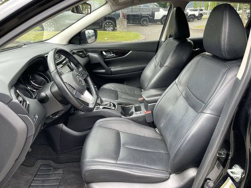 Used 2021 Nissan Rogue Sport SL AWD/4WD image 20