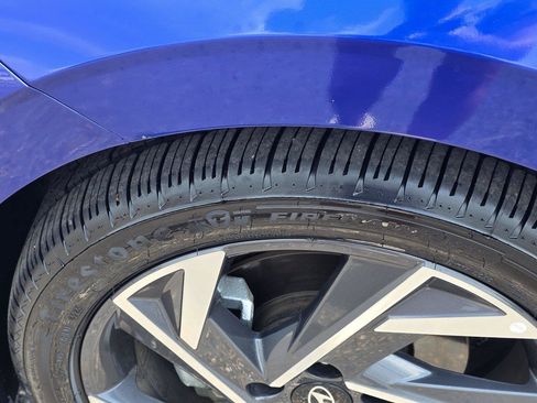 Used 2025 Hyundai Elantra SEL FWD image 33