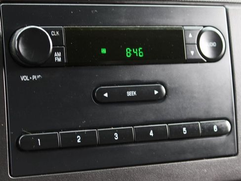 Used 2014 Ford E-350 and Econoline 350 Super Duty w/ Power Windows & Locks Group image 26