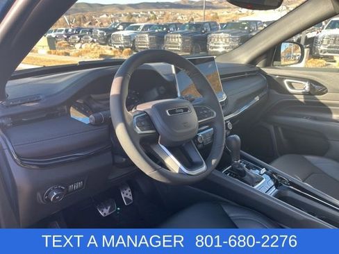 New 2026 Jeep Compass Latitude AWD/4WD image 11