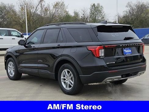New 2026 Ford Explorer Active image 7