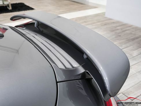 Used 2010 Porsche 911 Turbo image 19