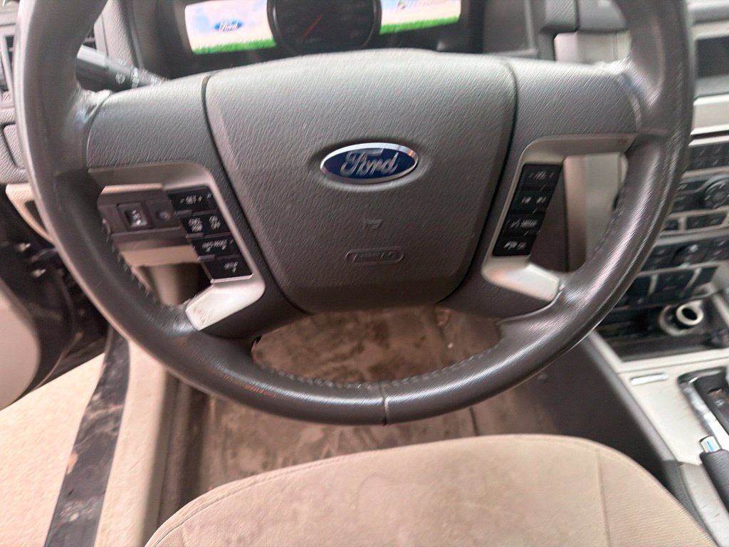 Used 2010 Ford Fusion Hybrid FWD image 14