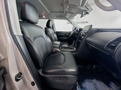 Used 2023 INFINITI QX80 Luxe w/ Cargo Package image 28