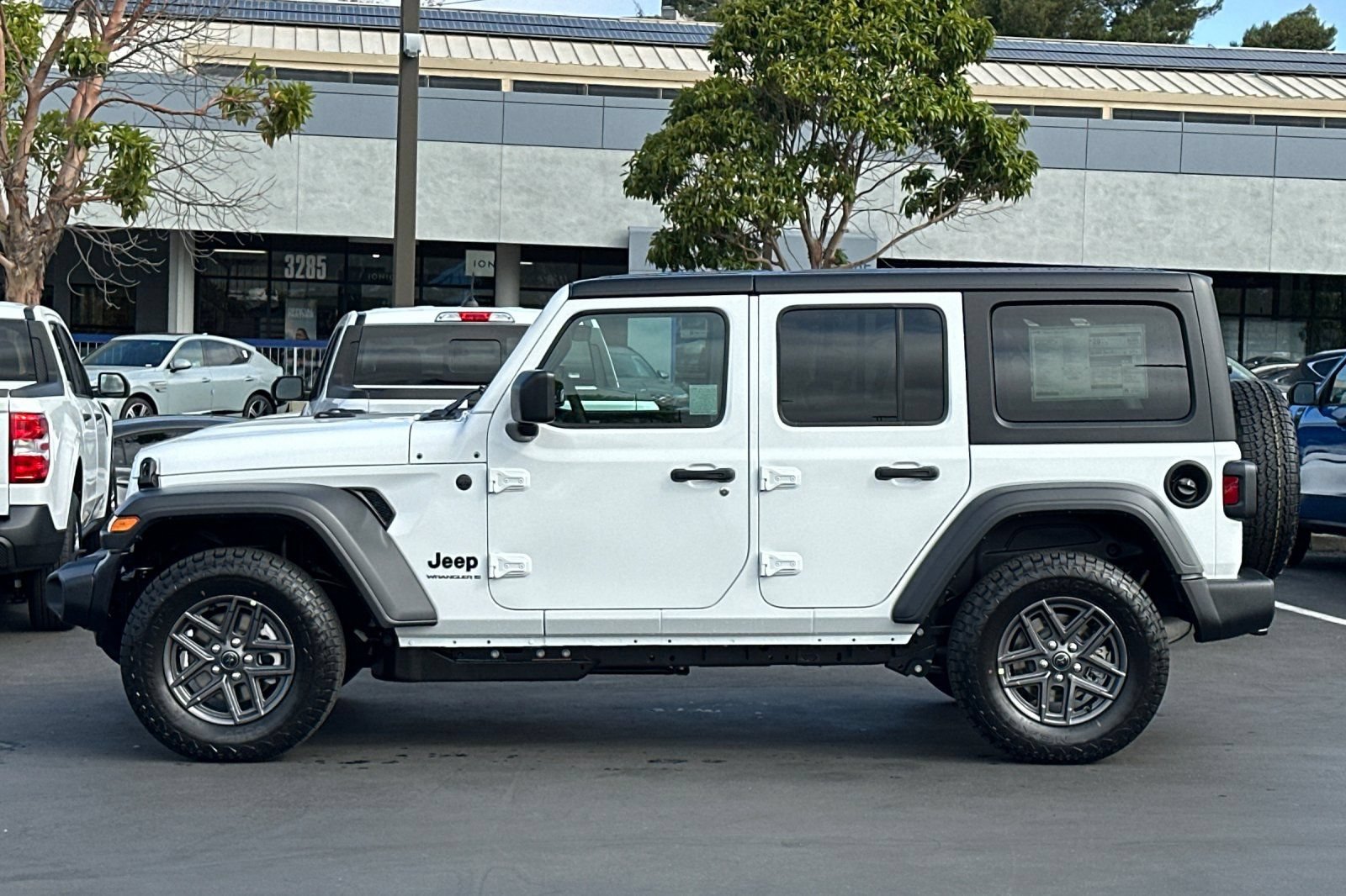 New 2026 Jeep Wrangler Unlimited Sport AWD/4WD image 7