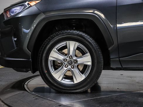 Certified 2019 Toyota RAV4 XLE w/ Convenience Package FWD image 10
