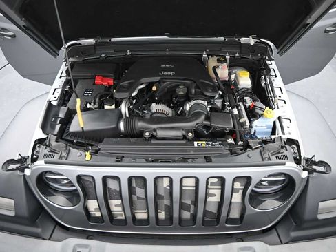 Used 2018 Jeep Wrangler Unlimited Sport S AWD/4WD image 22