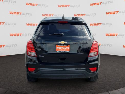 Used 2021 Chevrolet Trax LS FWD image 4