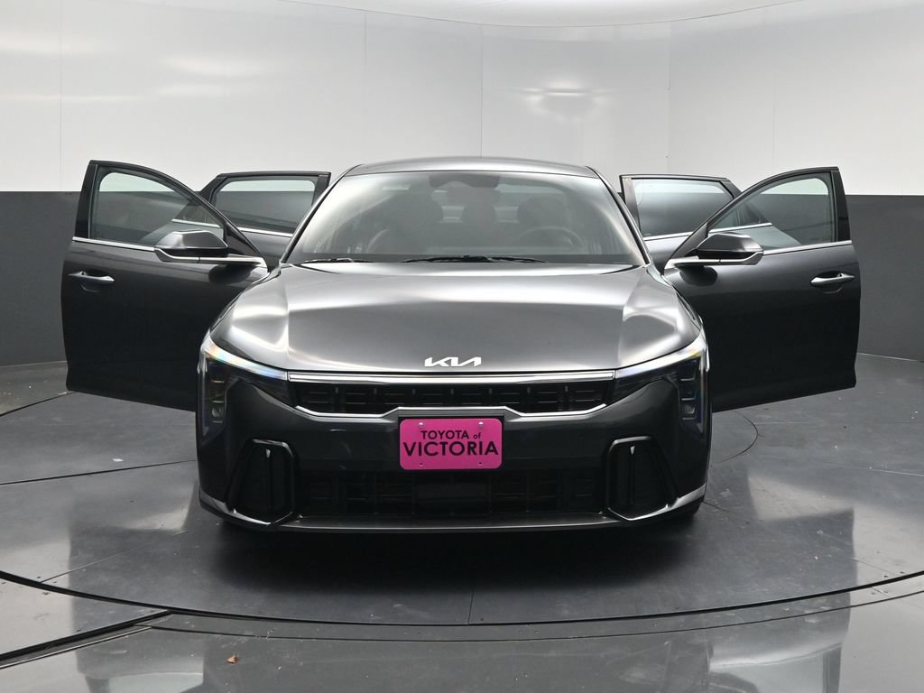 Used 2025 Kia K4 GT-Line w/ GT-Line Premium Package FWD image 18