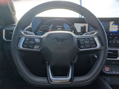 Used 2024 Ford Mustang Premium image 17