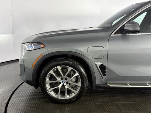 Certified 2026 BMW X5 xDrive50e AWD/4WD image 4