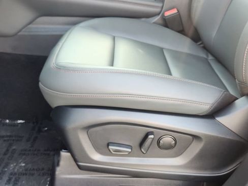 New 2026 Ford Explorer Active w/ Active Comfort Package RWD image 24