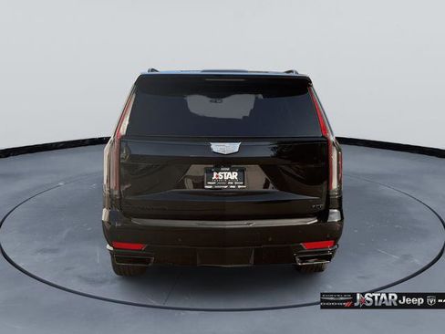 Used 2024 Cadillac Escalade Sport w/ Touring Package image 6