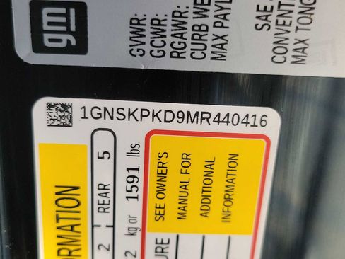 Used 2021 Chevrolet Tahoe Z71 w/ Rear Media and Nav Package image 21