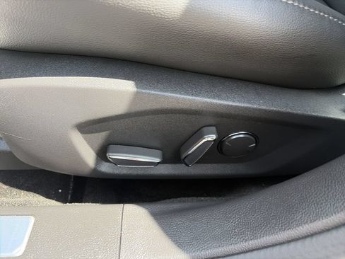 Used 2016 Ford Fusion Titanium FWD image 13