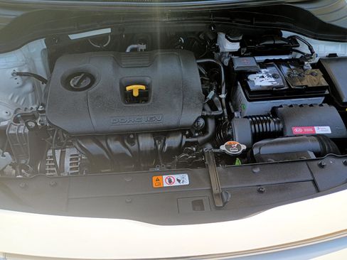 Used 2020 Kia Soul LX image 33