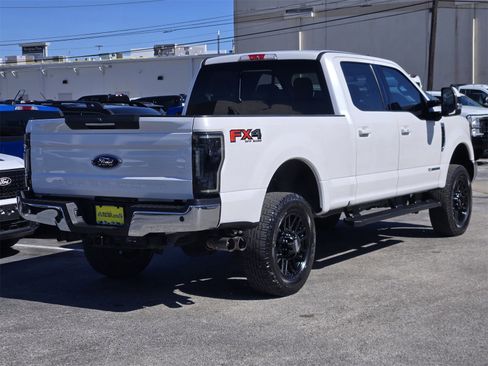 Used 2019 Ford F250 Lariat w/ Lariat Ultimate Package image 5