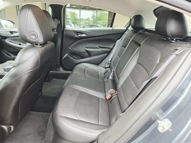 Used 2017 Chevrolet Cruze Premier FWD image 18