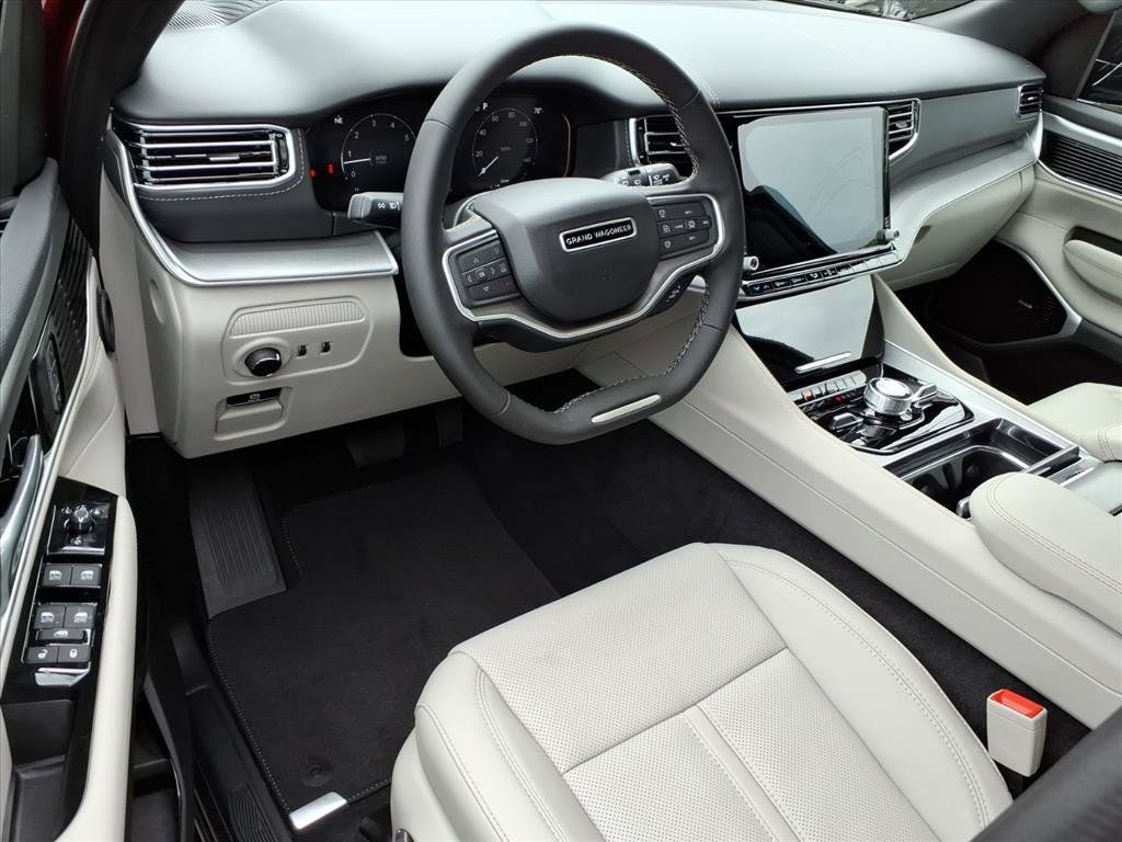 New 2026 Jeep Grand Wagoneer L Limited AWD/4WD image 19