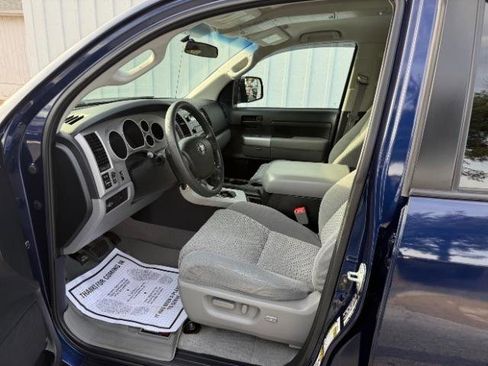 Used 2008 Toyota Tundra 4x4 CrewMax image 23
