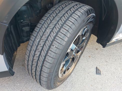 Used 2023 Subaru Crosstrek 2.0i image 36