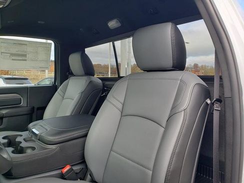 New 2026 RAM 3500 Tradesman image 15