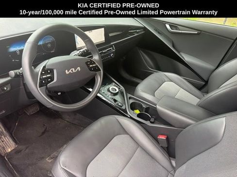 Certified 2023 Kia Niro Wind w/ Wind Preserve Package FWD image 22